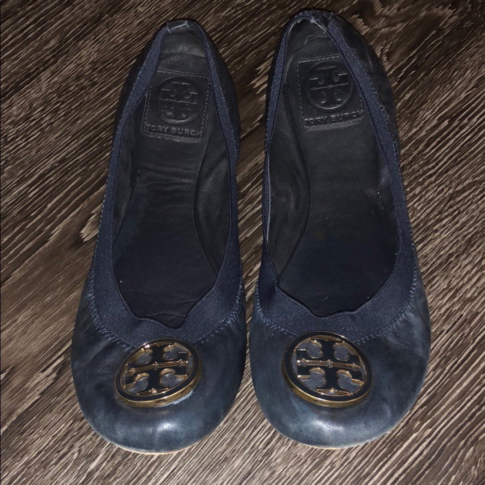 Tory Burch ‘Caroline’ Leather Navy Flats